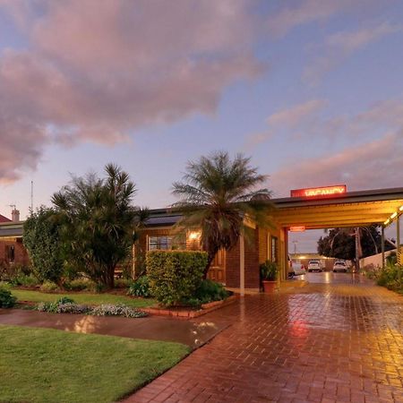 Oasis Motor Inn Брокен-Гілл Екстер'єр фото
